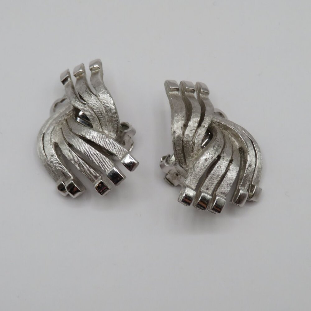 Vintage Charel Clip On Earrings Silver Tone - Picture 10 of 10